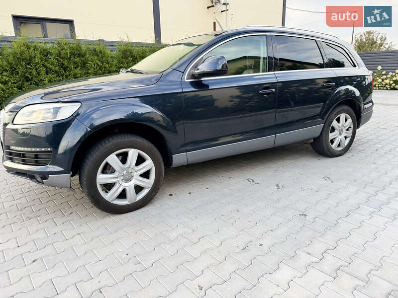 Позашляховик / Кросовер Audi Q7 2006 в Вінниці