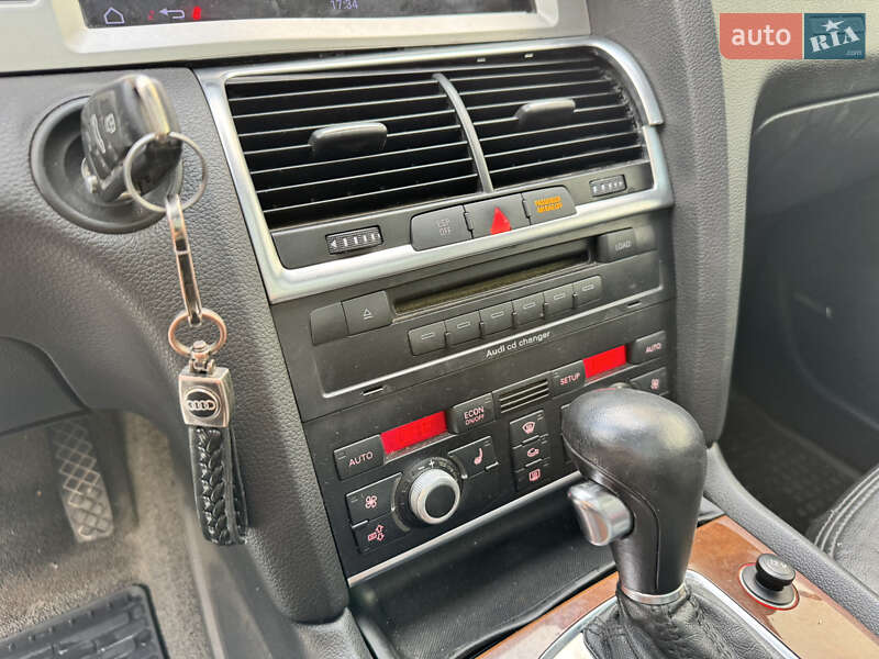 Позашляховик / Кросовер Audi Q7 2006 в Вінниці