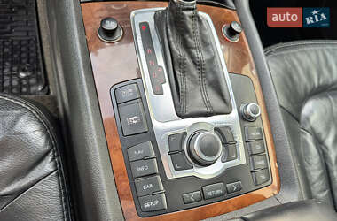 Внедорожник / Кроссовер Audi Q7 2006 в 