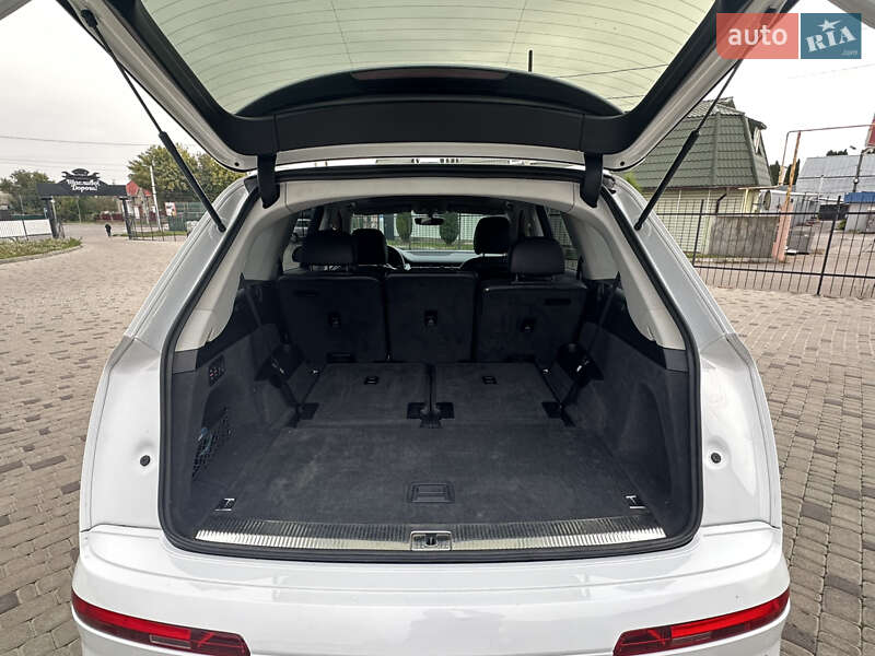 Позашляховик / Кросовер Audi Q7 2016 в Білій Церкві