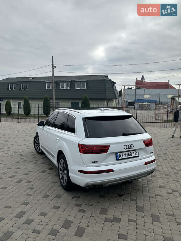 Позашляховик / Кросовер Audi Q7 2016 в Білій Церкві