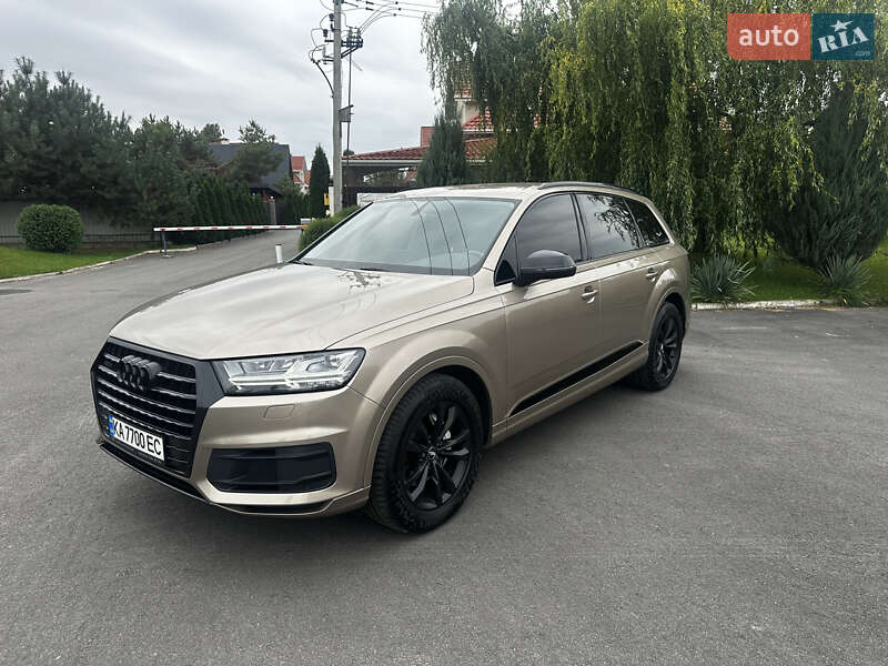 Внедорожник / Кроссовер Audi Q7 2018 в Киеве