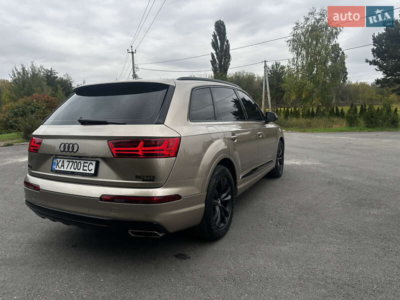 Внедорожник / Кроссовер Audi Q7 2018 в Киеве