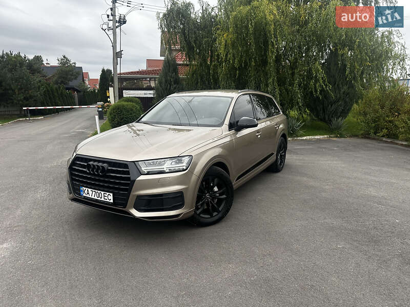 Внедорожник / Кроссовер Audi Q7 2018 в Киеве