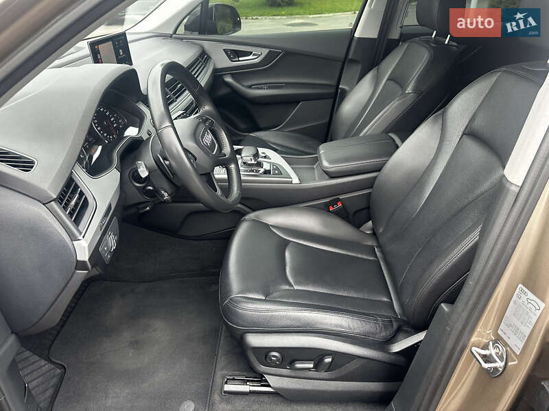 Внедорожник / Кроссовер Audi Q7 2018 в Киеве