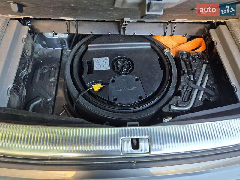 Внедорожник / Кроссовер Audi Q7 2010 в Одессе