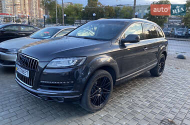 Позашляховик / Кросовер Audi Q7 2014 в Одесі