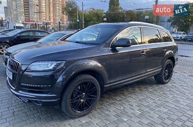 Audi Q7 2014