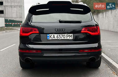 Позашляховик / Кросовер Audi Q7 2014 в 