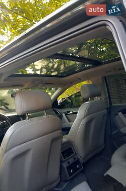 Внедорожник / Кроссовер Audi Q7 2007 в 