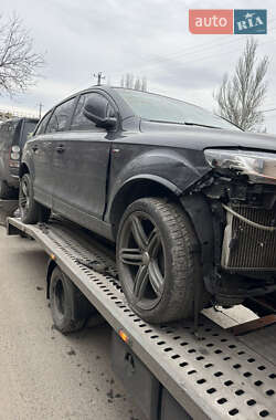 Внедорожник / Кроссовер Audi Q7 2013 в 