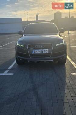 Позашляховик / Кросовер Audi Q7 2008 в 