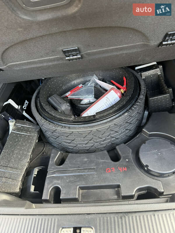 Внедорожник / Кроссовер Audi Q7 2017 в Днепре фото 29 Внедорожник / Кроссовер Audi Q7 2017 в Днепре