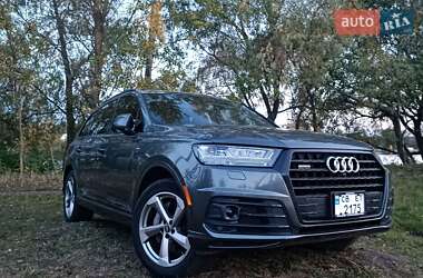 Внедорожник / Кроссовер Audi Q7 2017 в 