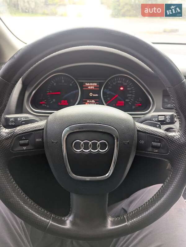 Позашляховик / Кросовер Audi Q7 2007 в Хмельницькому