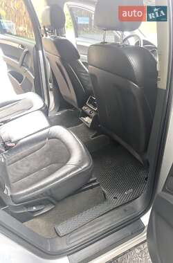 Позашляховик / Кросовер Audi Q7 2007 в 