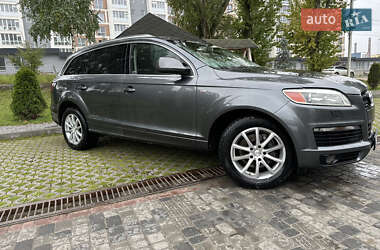 Внедорожник / Кроссовер Audi Q7 2007 в 