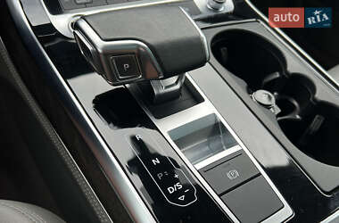 Внедорожник / Кроссовер Audi Q7 2022 в 
