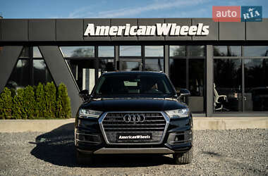 Позашляховик / Кросовер Audi Q7 2017 в 