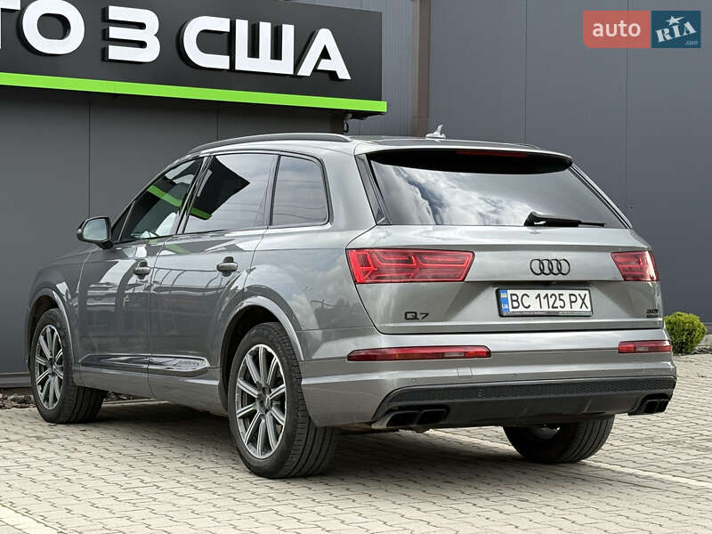 Внедорожник / Кроссовер Audi Q7 2016 в Львове