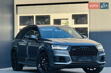 Позашляховик / Кросовер Audi Q7 2015 в Мукачевому