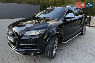 Позашляховик / Кросовер Audi Q7 2010 в 