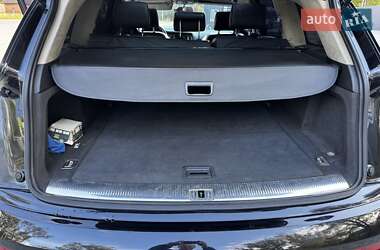Позашляховик / Кросовер Audi Q7 2010 в 