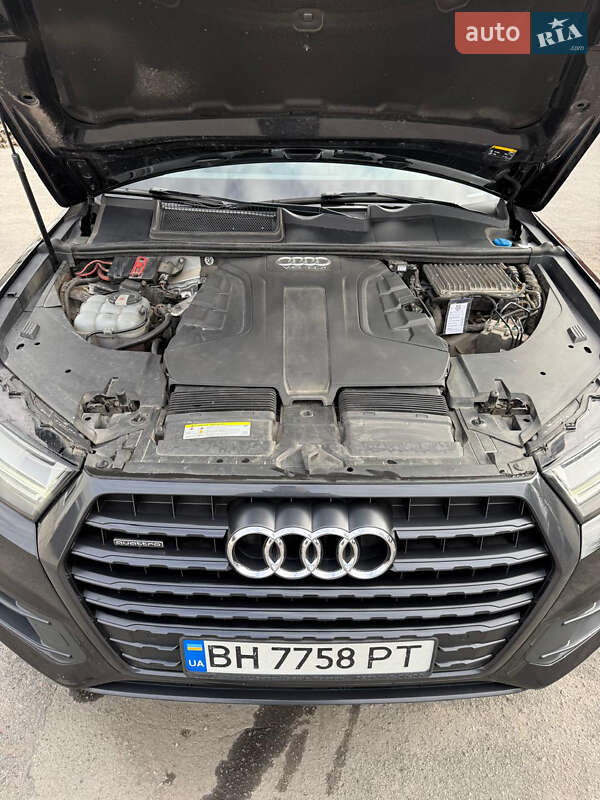 Позашляховик / Кросовер Audi Q7 2017 в Кременчуці