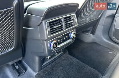 Позашляховик / Кросовер Audi Q7 2018 в 