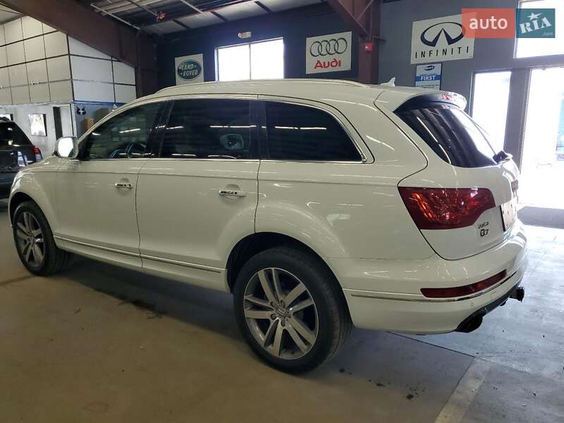 Внедорожник / Кроссовер Audi Q7 2014 в Ровно
