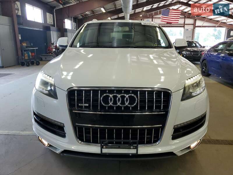 Внедорожник / Кроссовер Audi Q7 2014 в Ровно