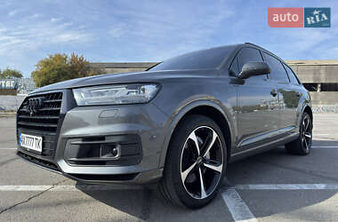 Внедорожник / Кроссовер Audi Q7 2019 в Киеве