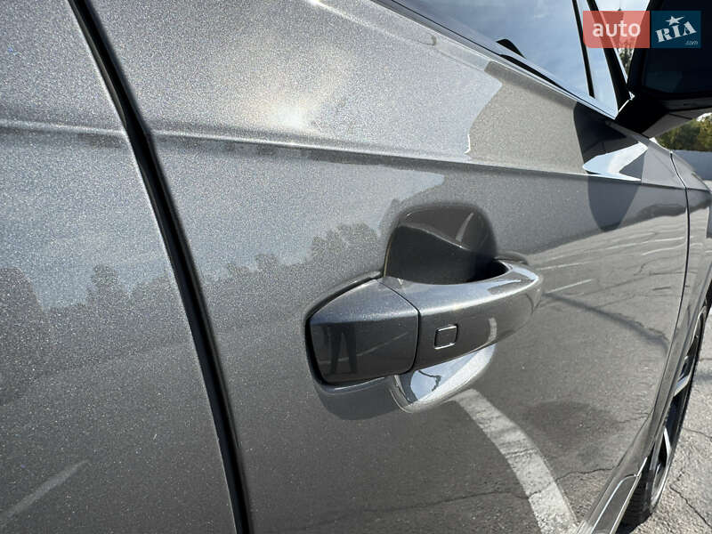 Позашляховик / Кросовер Audi Q7 2019 в Києві