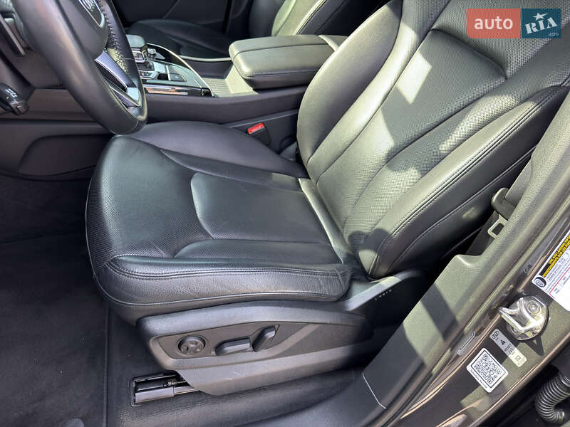 Позашляховик / Кросовер Audi Q7 2019 в Києві
