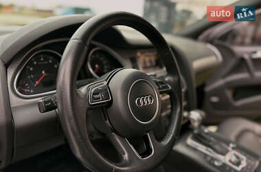 Позашляховик / Кросовер Audi Q7 2014 в 