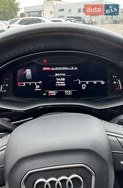 Внедорожник / Кроссовер Audi Q7 2020 в 
