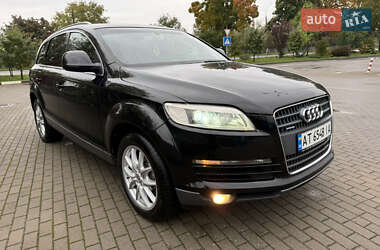 Позашляховик / Кросовер Audi Q7 2006 в 