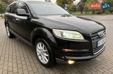 Позашляховик / Кросовер Audi Q7 2006 в 