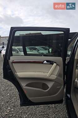 Позашляховик / Кросовер Audi Q7 2014 в 