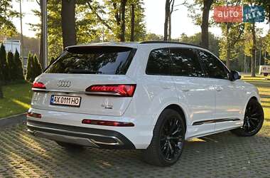 Внедорожник / Кроссовер Audi Q7 2023 в 