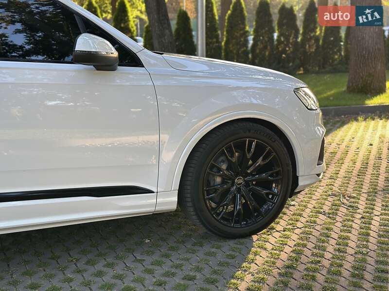 Позашляховик / Кросовер Audi Q7 2023 в Харкові