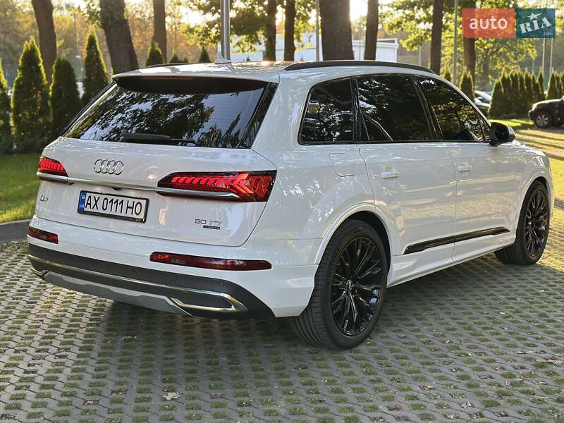 Позашляховик / Кросовер Audi Q7 2023 в Харкові