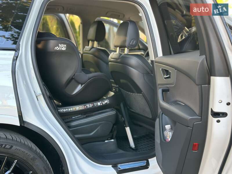 Позашляховик / Кросовер Audi Q7 2023 в Харкові