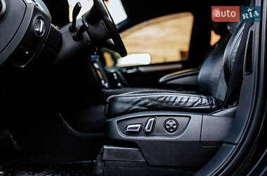 Внедорожник / Кроссовер Audi Q7 2010 в 