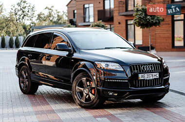 Внедорожник / Кроссовер Audi Q7 2010 в Днепре