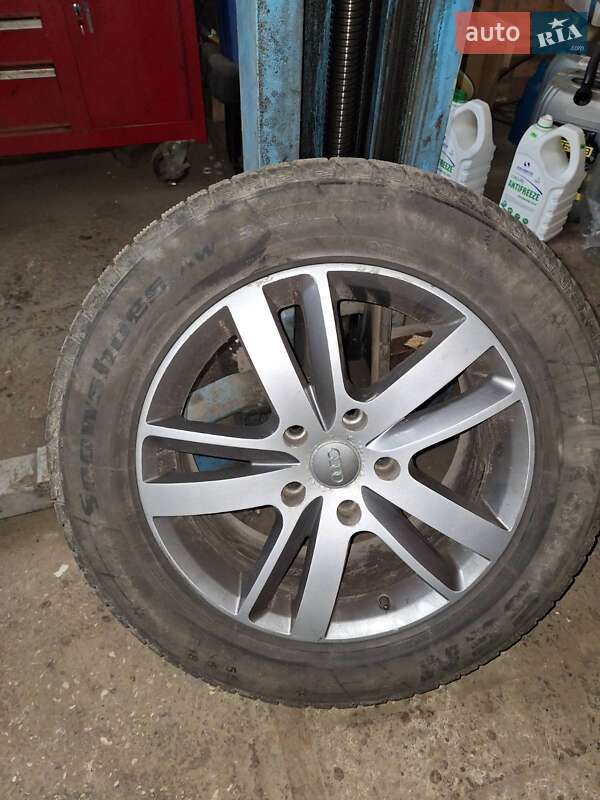 Позашляховик / Кросовер Audi Q7 2011 в Вінниці