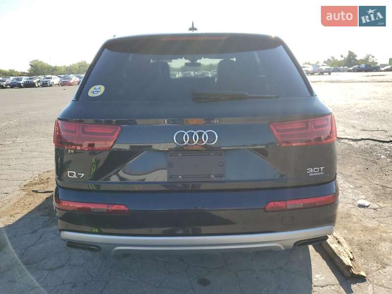 Внедорожник / Кроссовер Audi Q7 2017 в Киеве