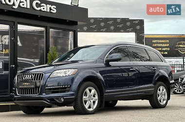 Внедорожник / Кроссовер Audi Q7 2012 в 
