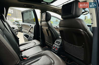 Внедорожник / Кроссовер Audi Q7 2012 в 