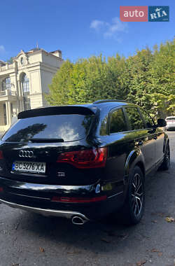 Позашляховик / Кросовер Audi Q7 2007 в 